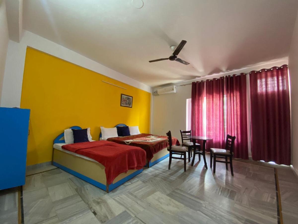 Hotel Surya Laxman Jhula Rishīkesh 外观 照片