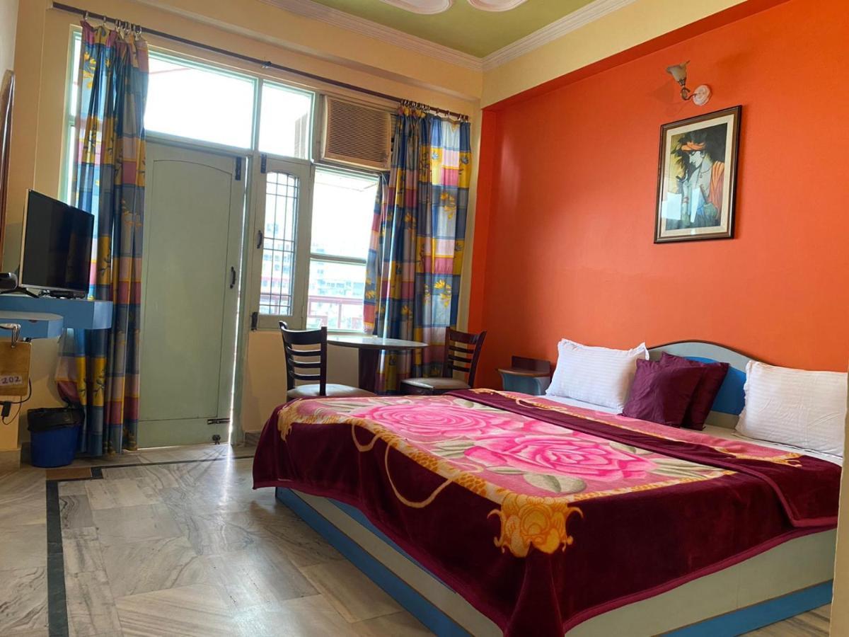 Hotel Surya Laxman Jhula Rishīkesh 外观 照片