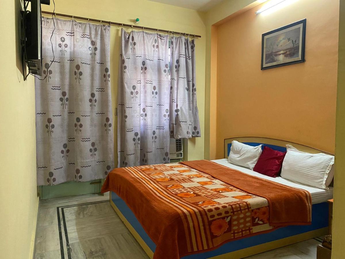 Hotel Surya Laxman Jhula Rishīkesh 外观 照片